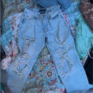 Arepostal mom genes size 4